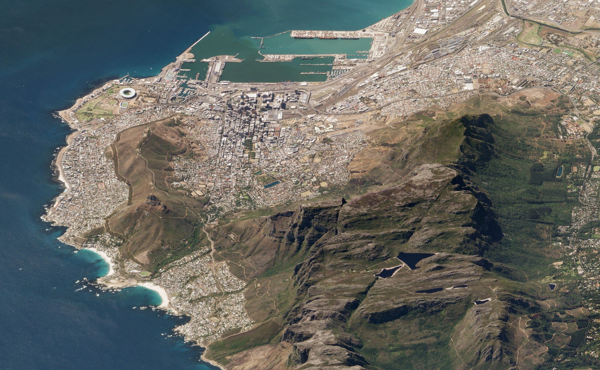 Table Mountain, Cape Town, South Africa. March 19, 2018. Image ©2018 Planet Labs, Inc. cc-by-sa 4.0.