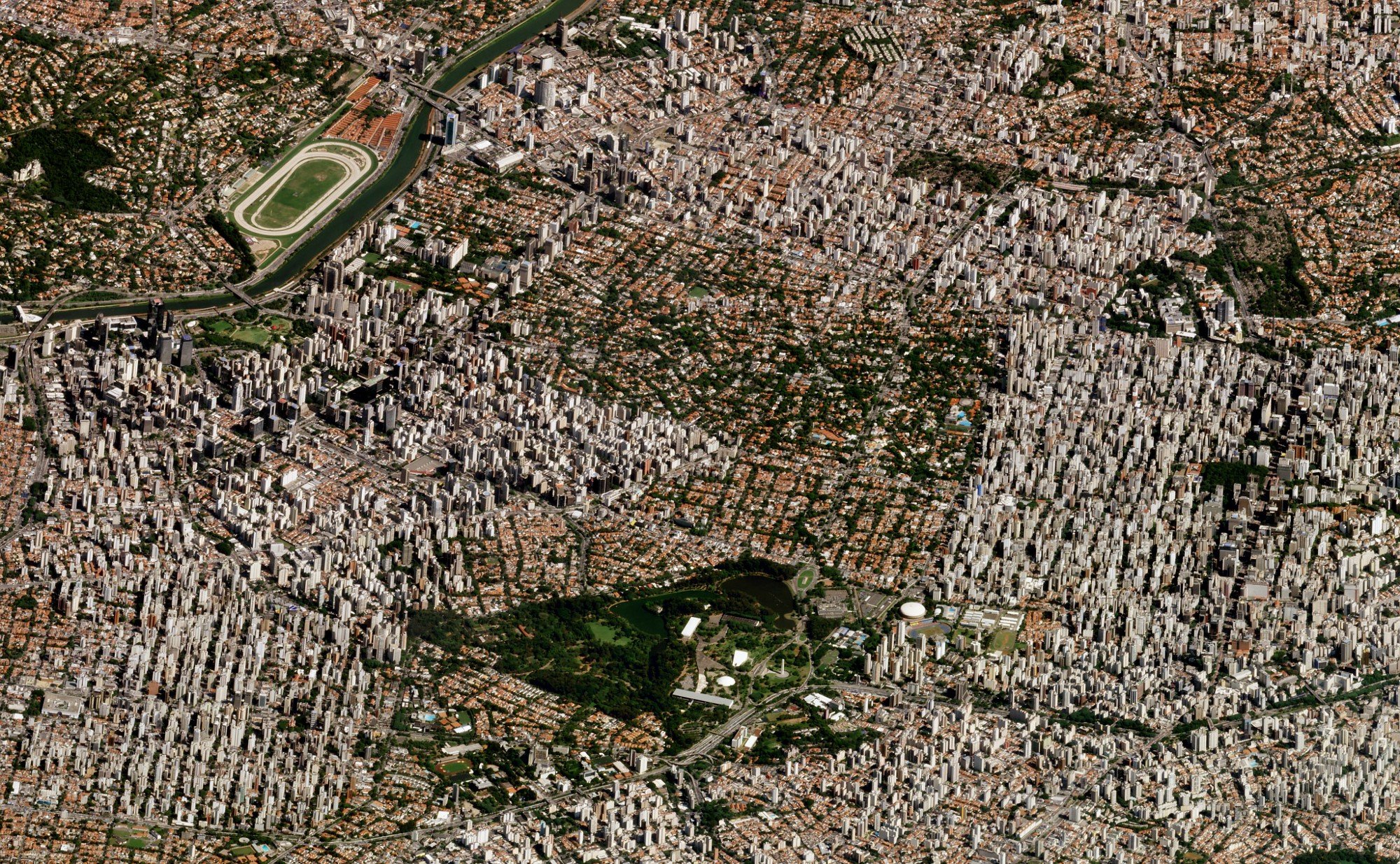 São Paulo, Brazil. March 12, 2018. Image ©2018 Planet Labs, Inc. cc-by-sa 4.0.