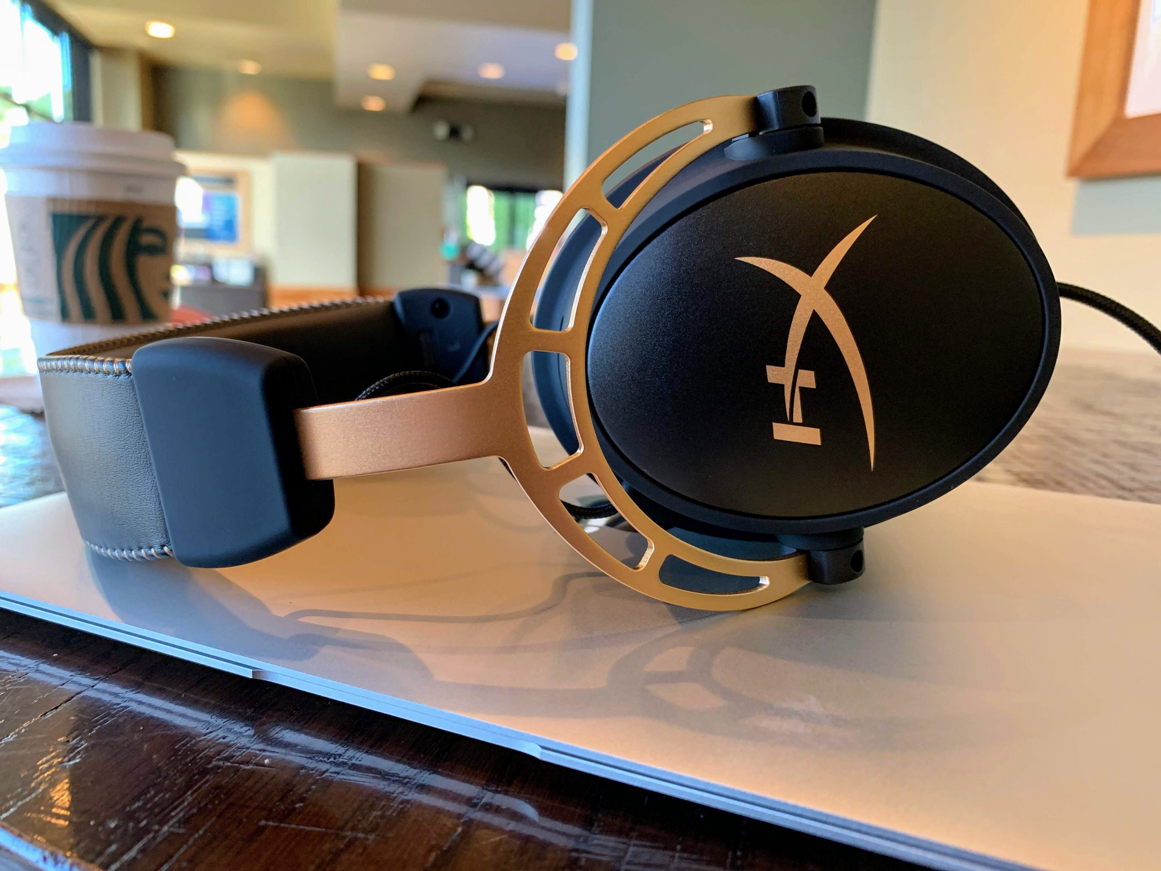 The HyperX Cloud Alpha, special gold color edition. Photo taken by Alex Rowe.